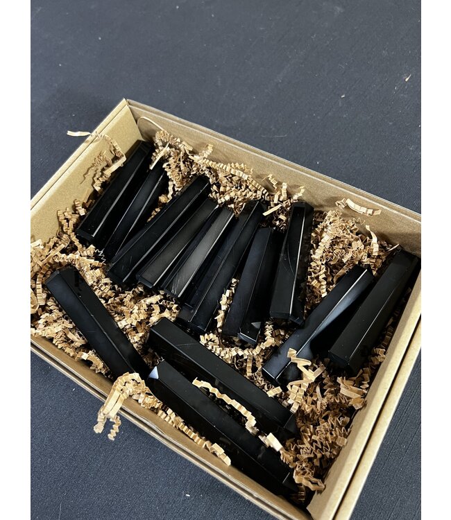 Black Obsidian Points 1KG bulk lot