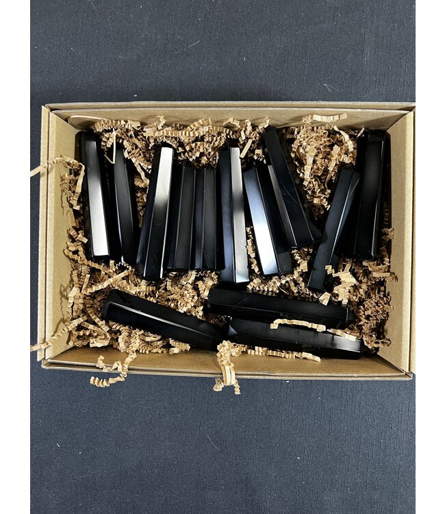 Black Obsidian Points 1KG bulk lot