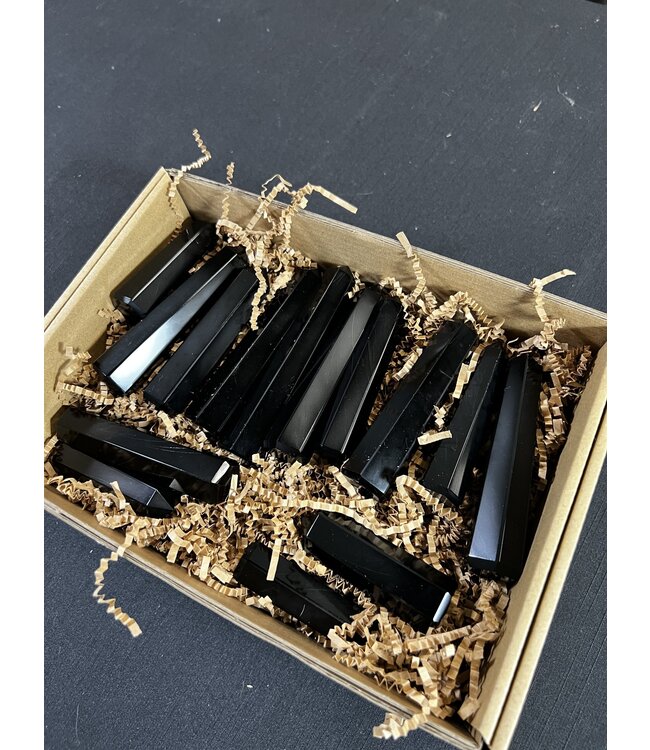 Black Obsidian Points 1KG bulk lot