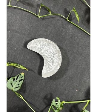 Selenite Moon Bowl, Engraved, 12cm