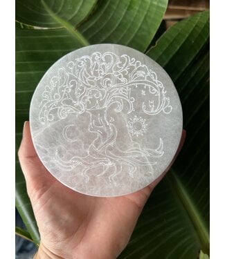 Selenite Round Charging Plate, Engraved Tree of Life, 12cm