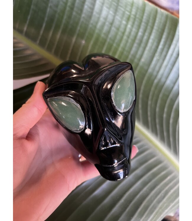 Large Black Obsidian Alien Skull #3, 918gr *disc.*