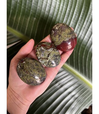 Dragon Blood Jasper/Dragon Bloodstone Palm, Size Medium [100-124gr]