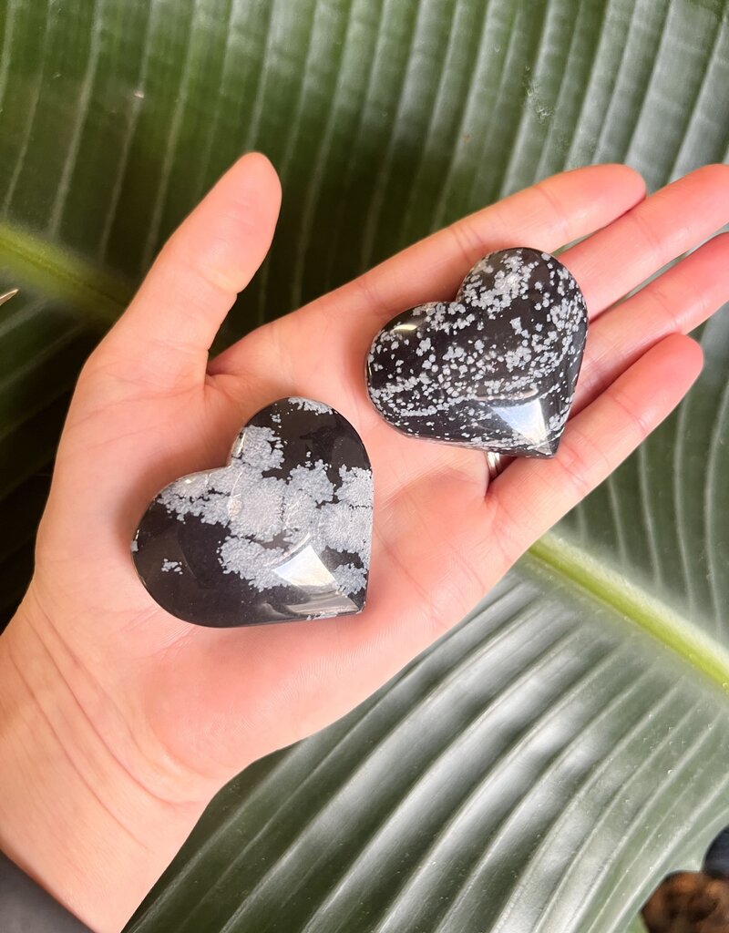 Snowflake Obsidian Heart, Size XX-Small [25-49gr]