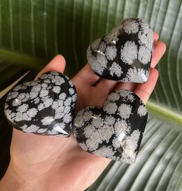 Snowflake Obsidian Heart, Size Medium [100-124gr]
