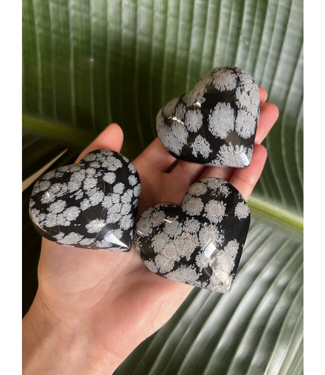 Snowflake Obsidian Heart, Size Medium [100-124gr]