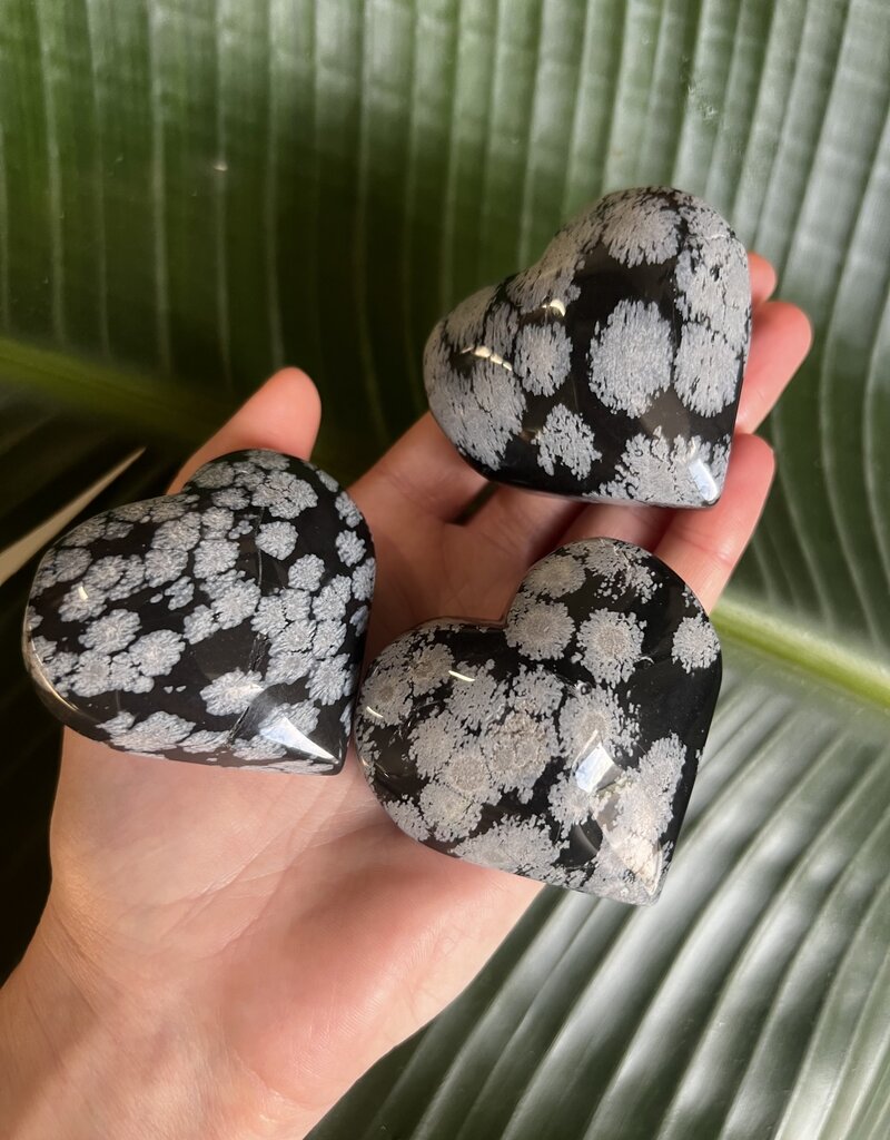 Snowflake Obsidian Heart, Size Medium [100-124gr]