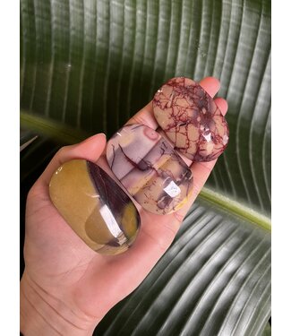 Mookaite Jasper Palm Stone, Size X-Small [50-74gr]
