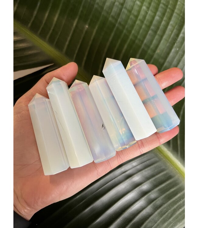 Opalite Point, Size Small [25-49gr]