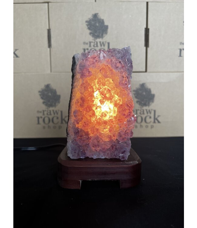 Amethyst Lamp with wood base #53, 1.52kg *disc.*