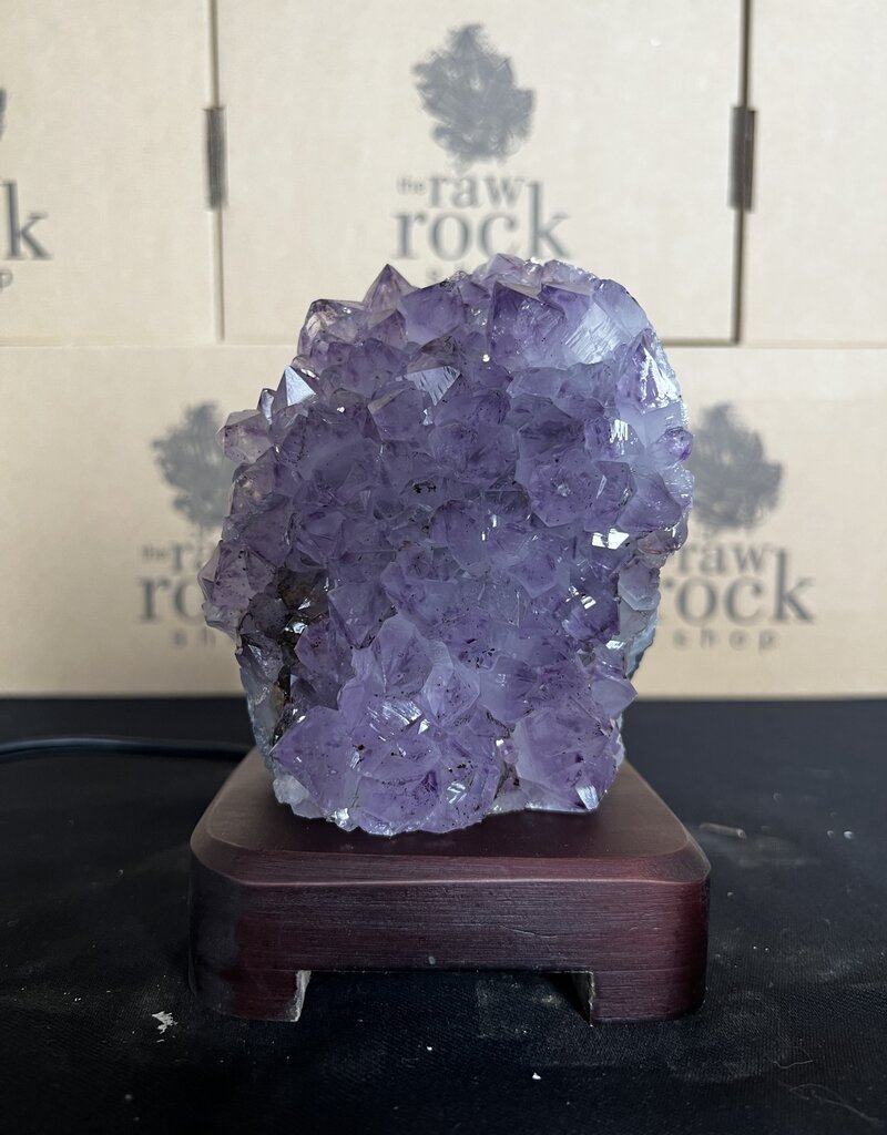 Amethyst Lamp with wood base #63, 1.528kg *disc.*