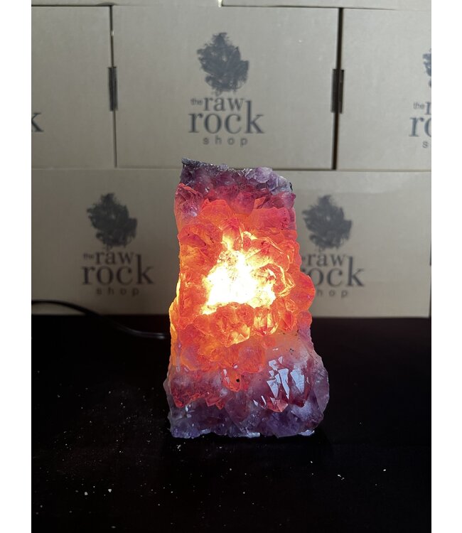 Amethyst Lamp #134, 1.608kg *disc.*