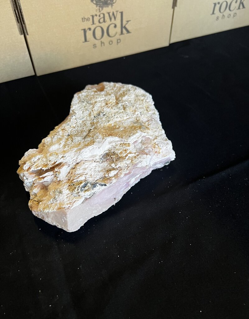 Rough Pink Opal Size 14 [1300-1399gr]