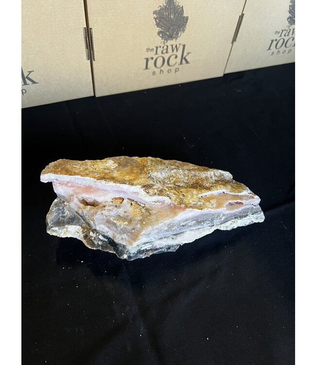 Rough Pink Opal Size 20 [1900-1999gr]