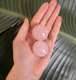 Rose Quartz Sphere, 30-34mm