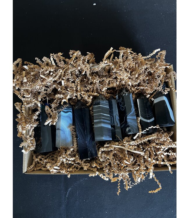 Black Banded Agate Points 1KG bulk lot