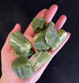 Rough Tremolite Size Small 100gr/500gr Bulk Pack