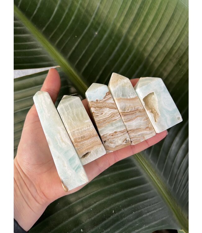 Caribbean Calcite Point, Size X-Large [100-124gr]