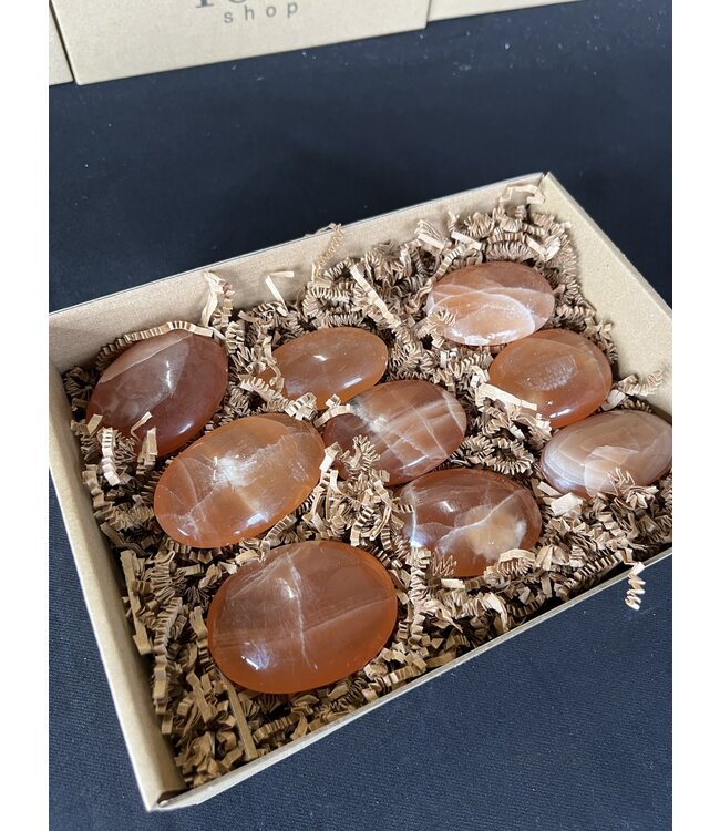 Honey Calcite Palms 1KG bulk lot