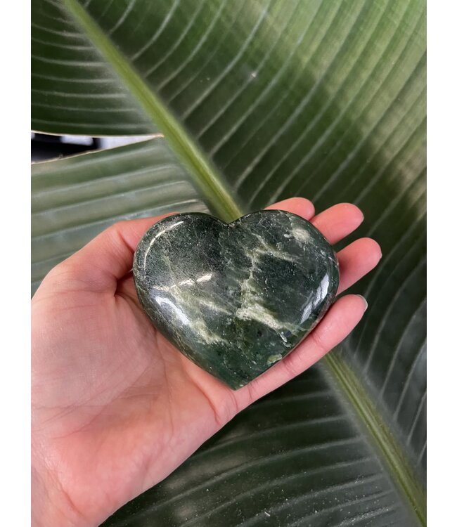 Nephrite Heart, Size Monster [300-324gr]