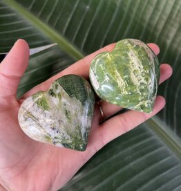 Tremolite Heart, Size Medium [100-124gr]