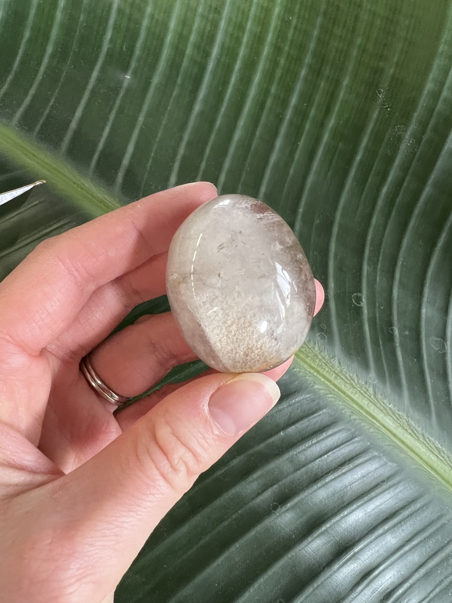 Garden Quartz Lens 110, 70gr The Raw Rock Shop Inc.