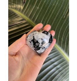Rainbow Moonstone Heart, Size X-Large [150-174gr]