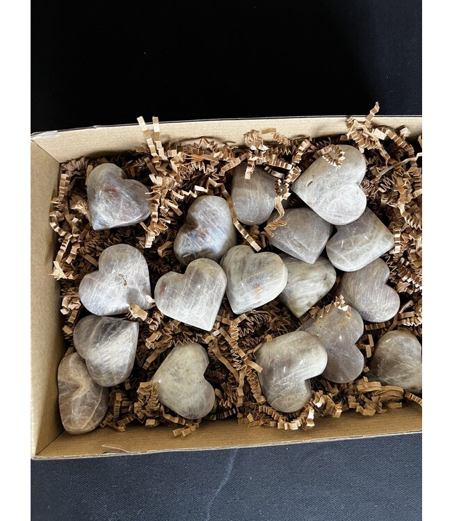 High Flash Garnierite Hearts 1KG bulk lot