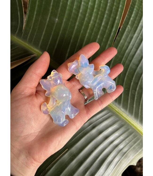 Opalite Sylveon Carving, Pokémon Carving