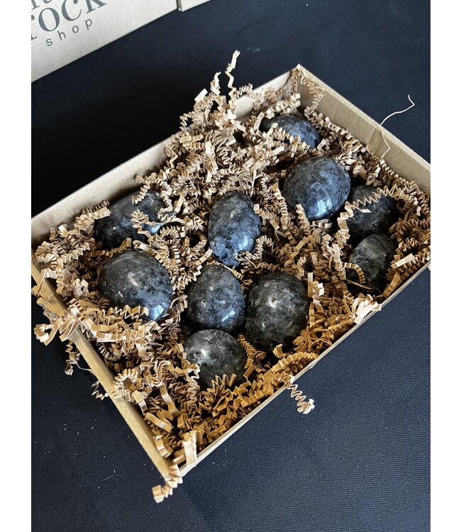 Larvikite Palms 1KG bulk lot