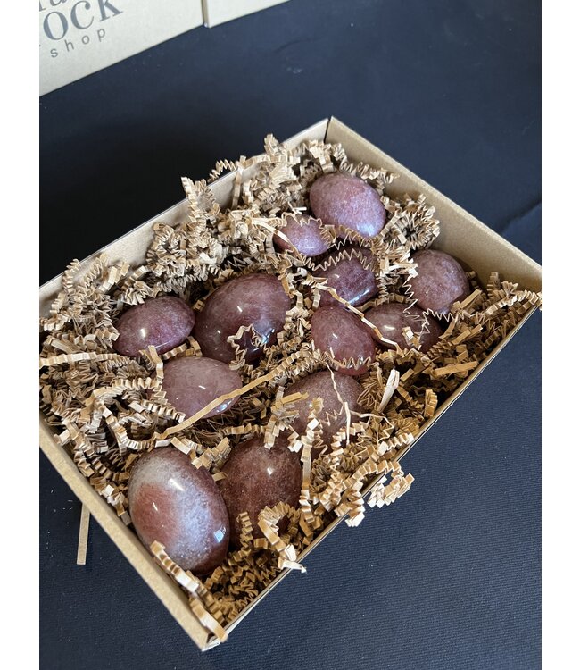 Strawberry Quartz Palms 1KG bulk lot