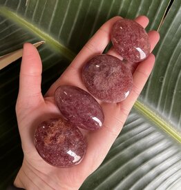 Strawberry Quartz Palm Stone, Size XX-Small [25-49gr]