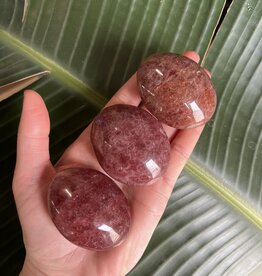 Strawberry Quartz Palm Stone, Size Small [75-99gr]