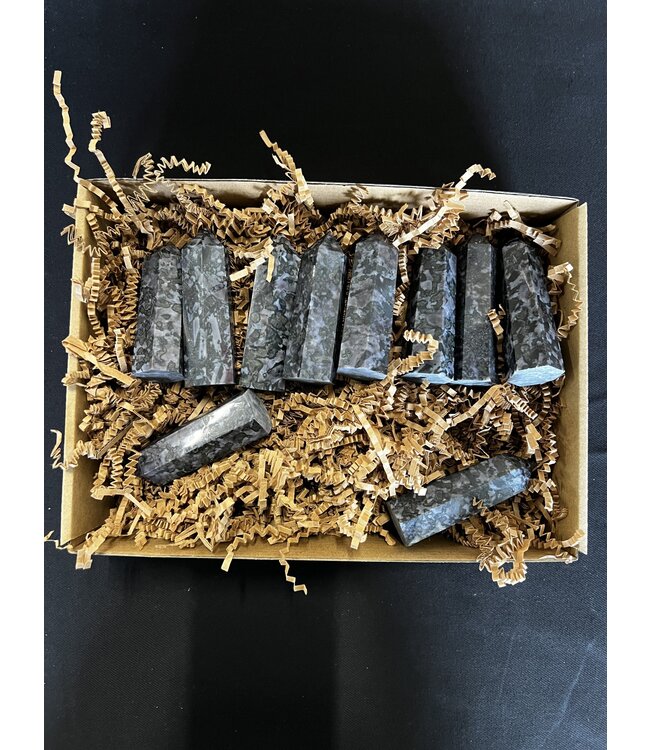 Gabbro Points 1KG bulk lot