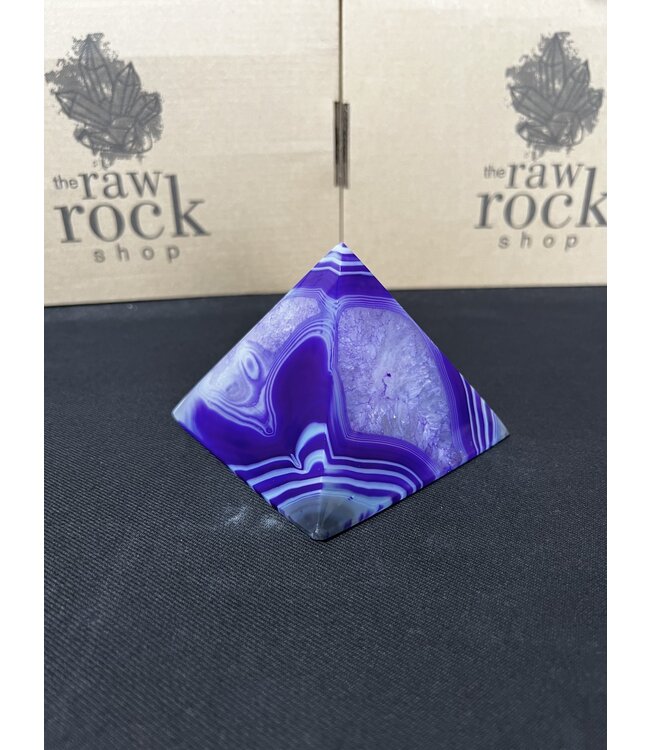 Purple Agate Pyramid #12, 706gr