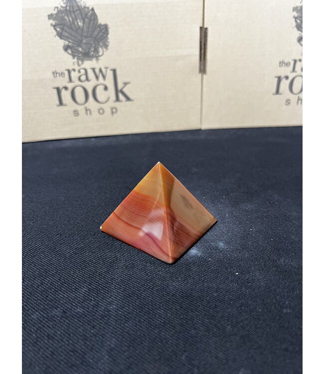 Red Agate Pyramid #4, 138gr