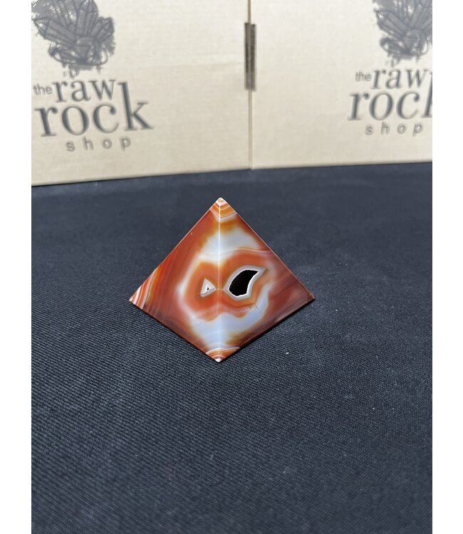 Red Agate Pyramid #5, 172gr