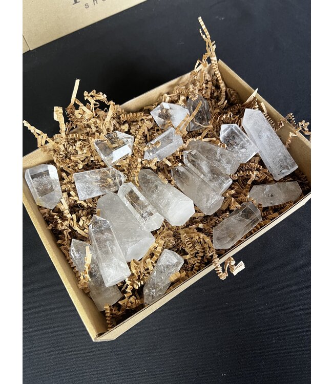 Clear Quartz Points 1KG bulk lot