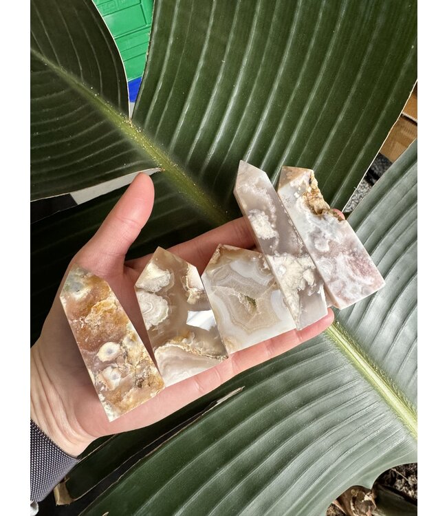 Flower Agate Point, 4-sided, Size Large [75-99gr]