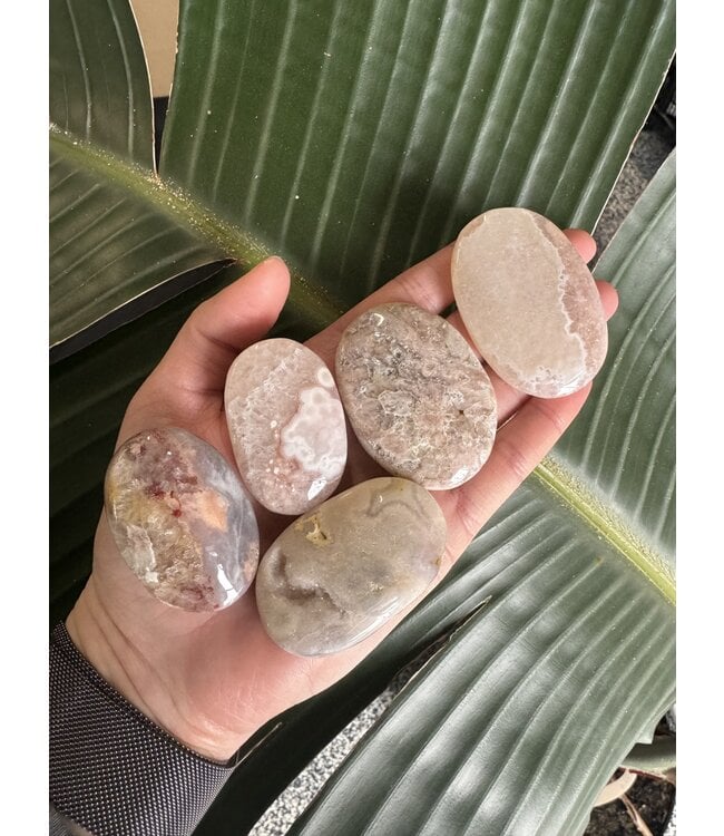 Pink Amethyst Palms, lower quality, Size XX-Small [25-49gr]