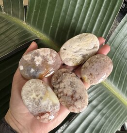 Pink Amethyst Palms, lower quality, Size X-Small [50-74gr]