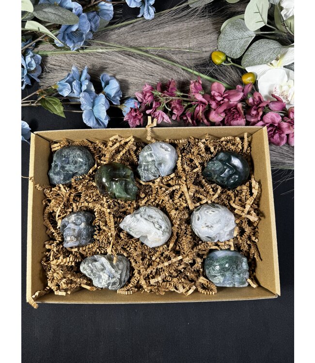 2" Moss Agate Skull 1KG bulk lot
