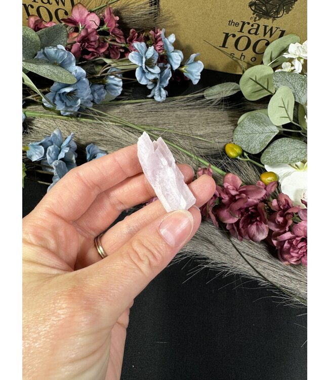 Rough Kunzite Piece #147, 14gr