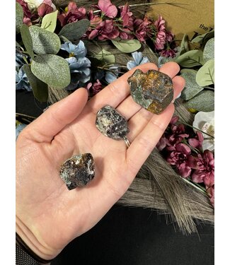 Pyrope Garnet #8, 110gr