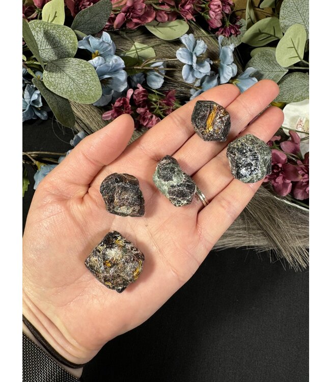 Pyrope Garnet #9, 102gr