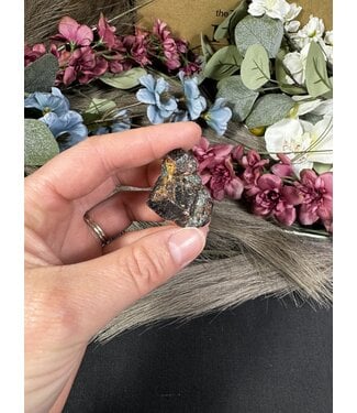 Pyrope Garnet #33, 30gr