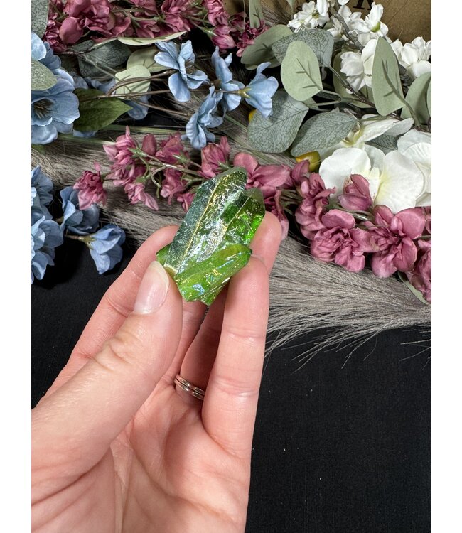 Green Aura Cluster #228, 22gr