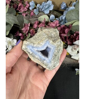 Blue Lace Agate Raw Geode #587, 256gr