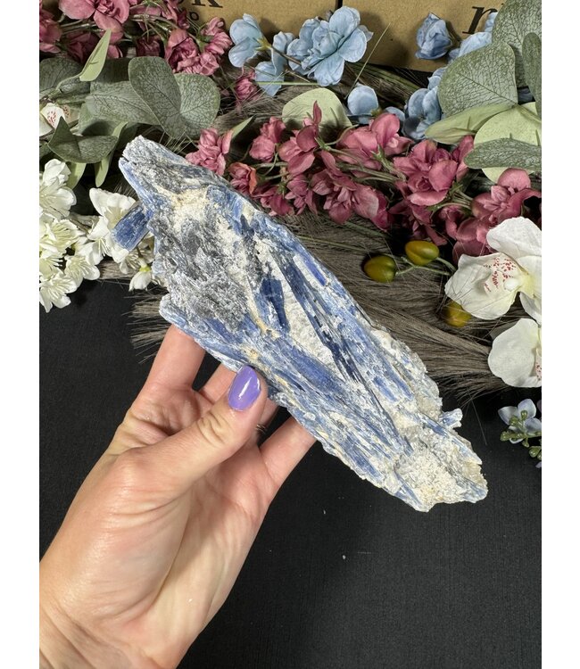 Kyanite Specimen #265, 762gr