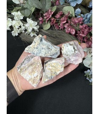 Rough Pink Opal Size 1 [1-99gr]